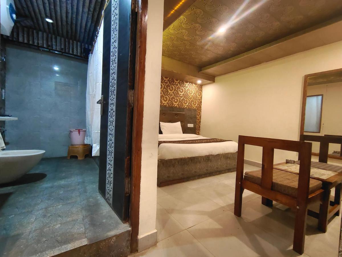 Magic Stays - Shimla Royale - Free Pickup From Railway Station Shimla Eksteriør billede